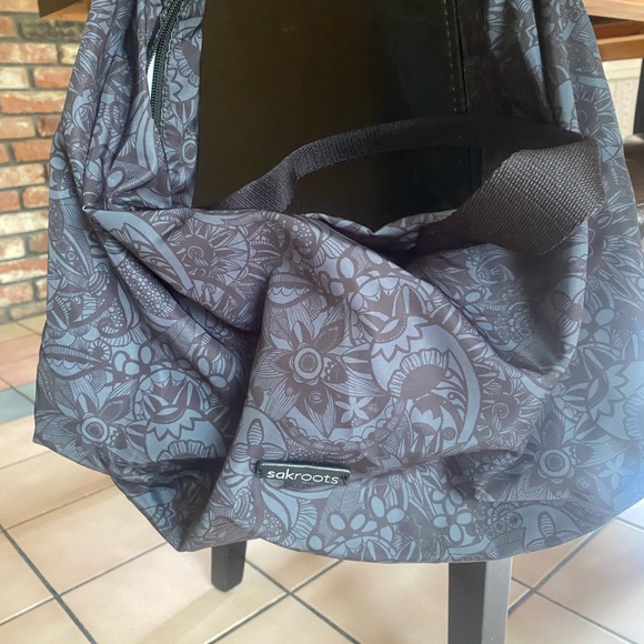Sakroots Packable Duffle lightweight bag - Picture 5 of 8